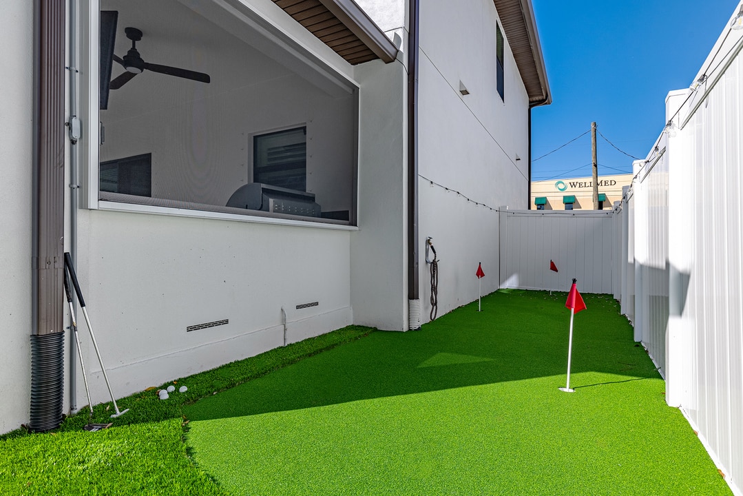 Property p13 image 38